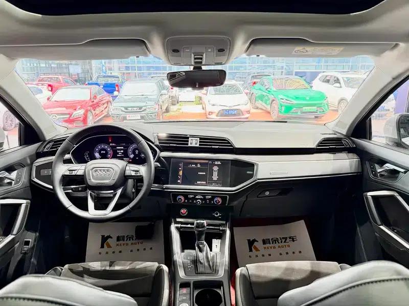 Audi Q3 2019 35 TFSI Progressive Dynamic Edition — миниатюра 8
