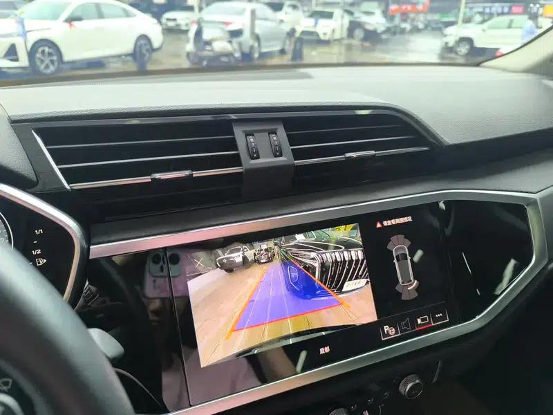 Audi Q3 2023 35 TFSI Fashion Dynamic (1.5T) — миниатюра 9