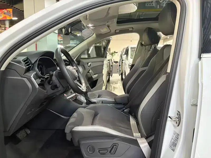 Audi Q3 2022 35 TFSI Progressive Dynamic — миниатюра 12