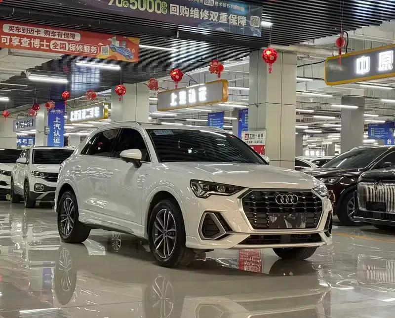 Audi Q3 2022 35 TFSI Progressive Dynamic — миниатюра 3
