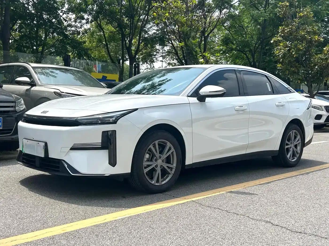 Galaxy L6 2025 EM-i 140km Long Range Edition — миниатюра 1