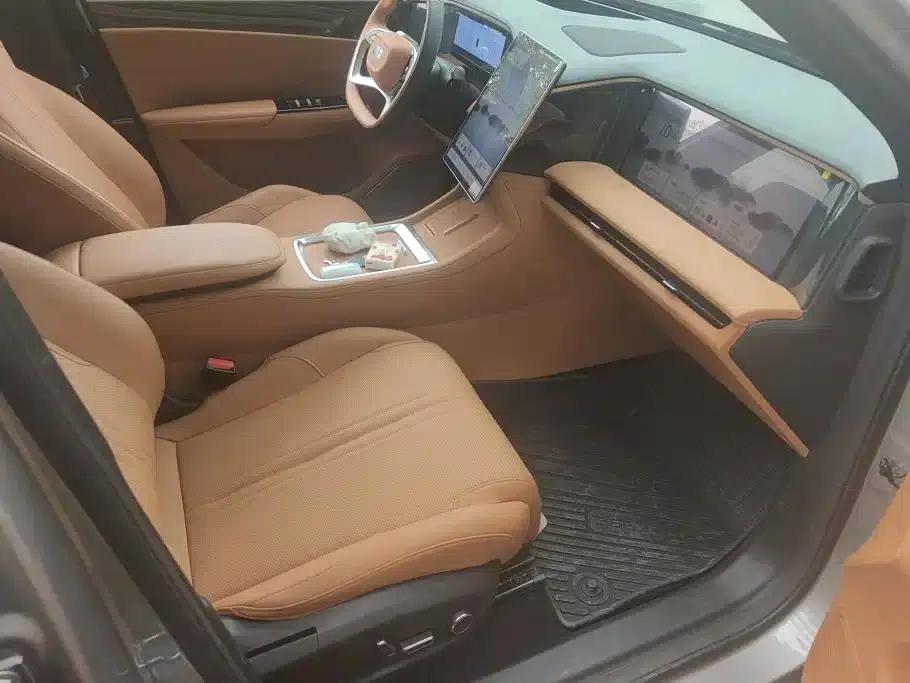 Galaxy L7 2025 EM-i 115km Explorer+ Edition — миниатюра 8