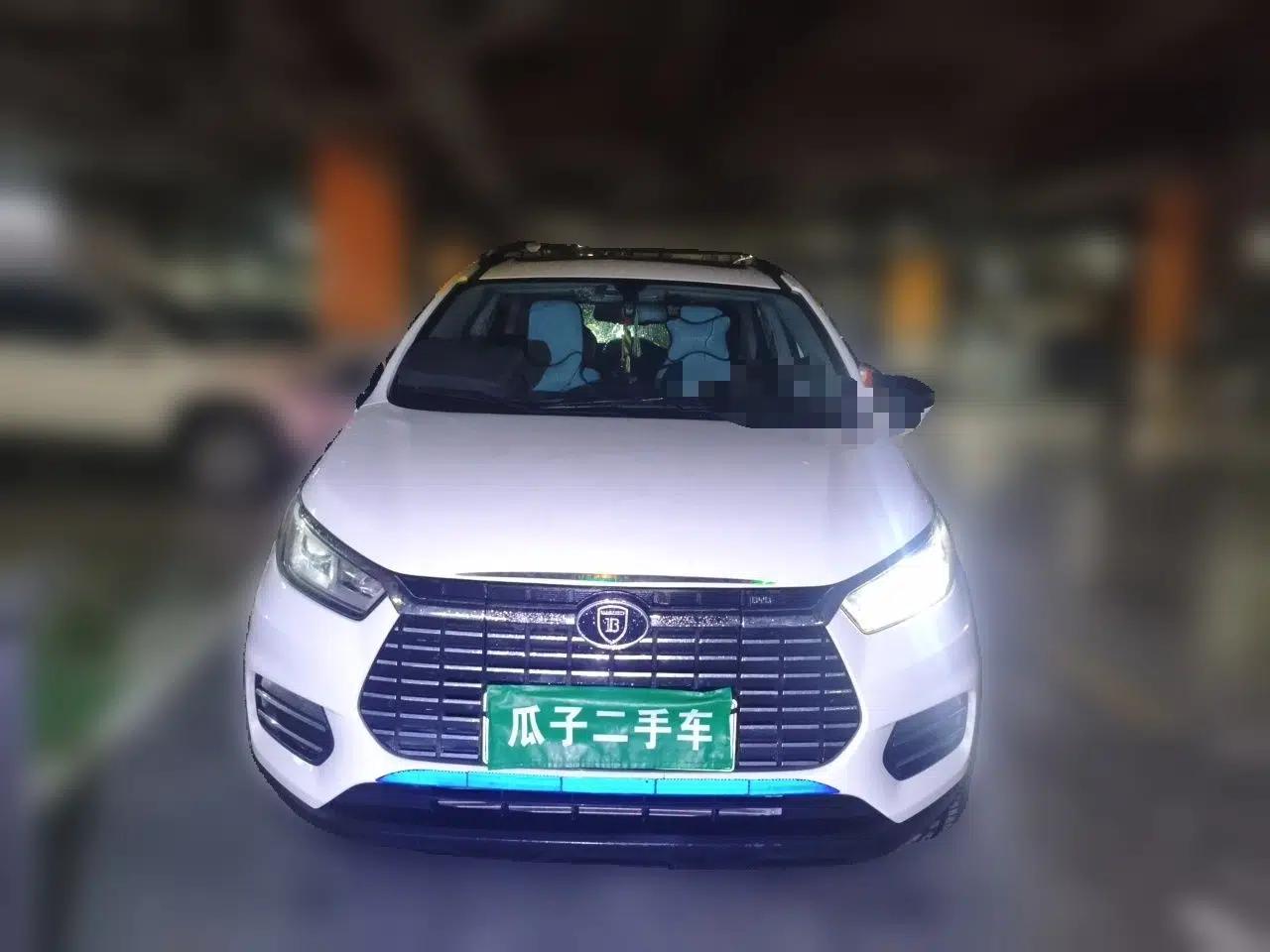 BYD Yuan New Energy 2018 EV360 Smart Connect Cool Edition — миниатюра 2