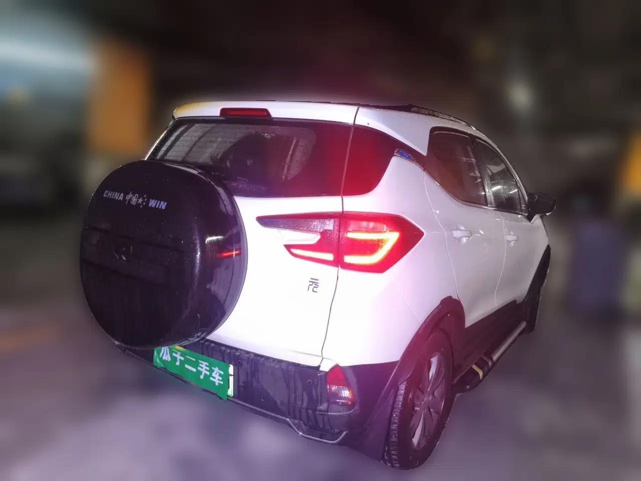 BYD Yuan New Energy 2018 EV360 Smart Connect Cool Edition — миниатюра 6