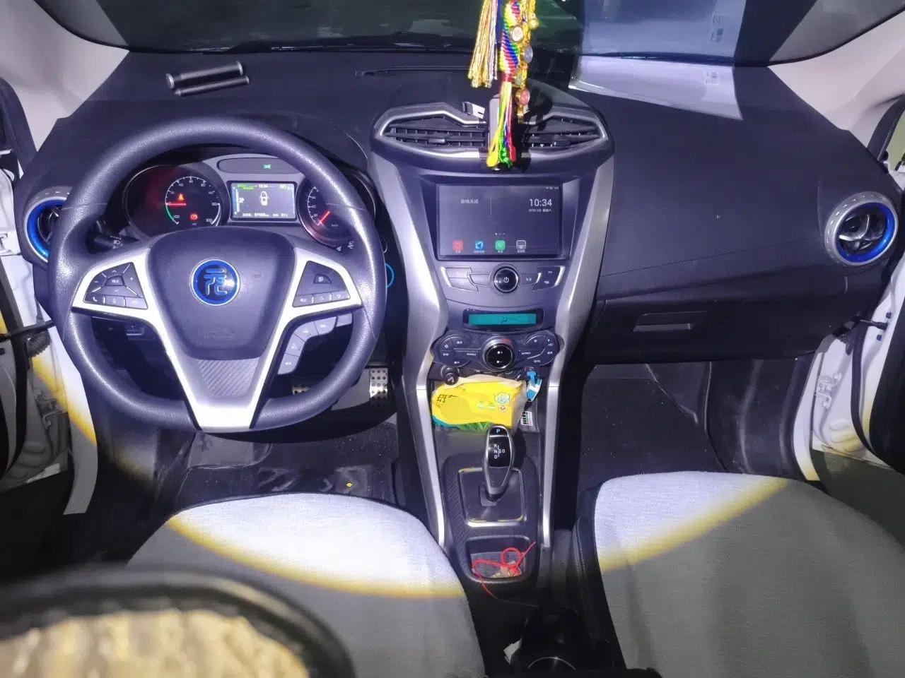BYD Yuan New Energy 2018 EV360 Smart Connect Cool Edition — миниатюра 9