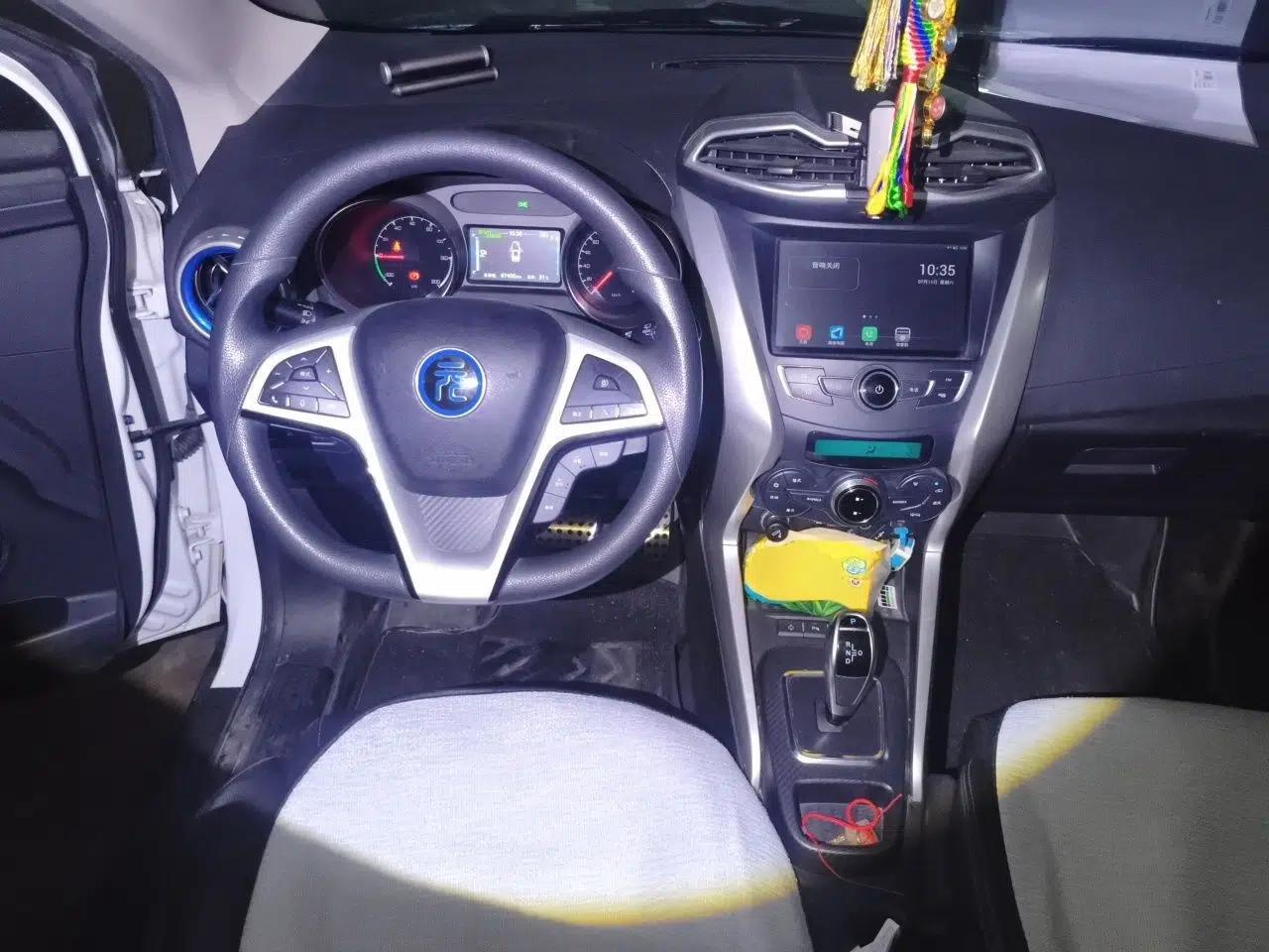 BYD Yuan New Energy 2018 EV360 Smart Connect Cool Edition — миниатюра 10