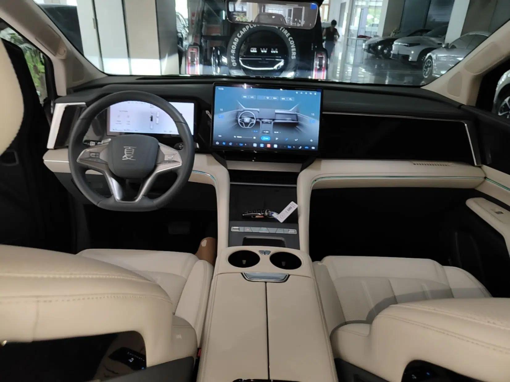 BYD Xia 2026 DM-i 1.5T 218KM Excellence Edition — миниатюра 17