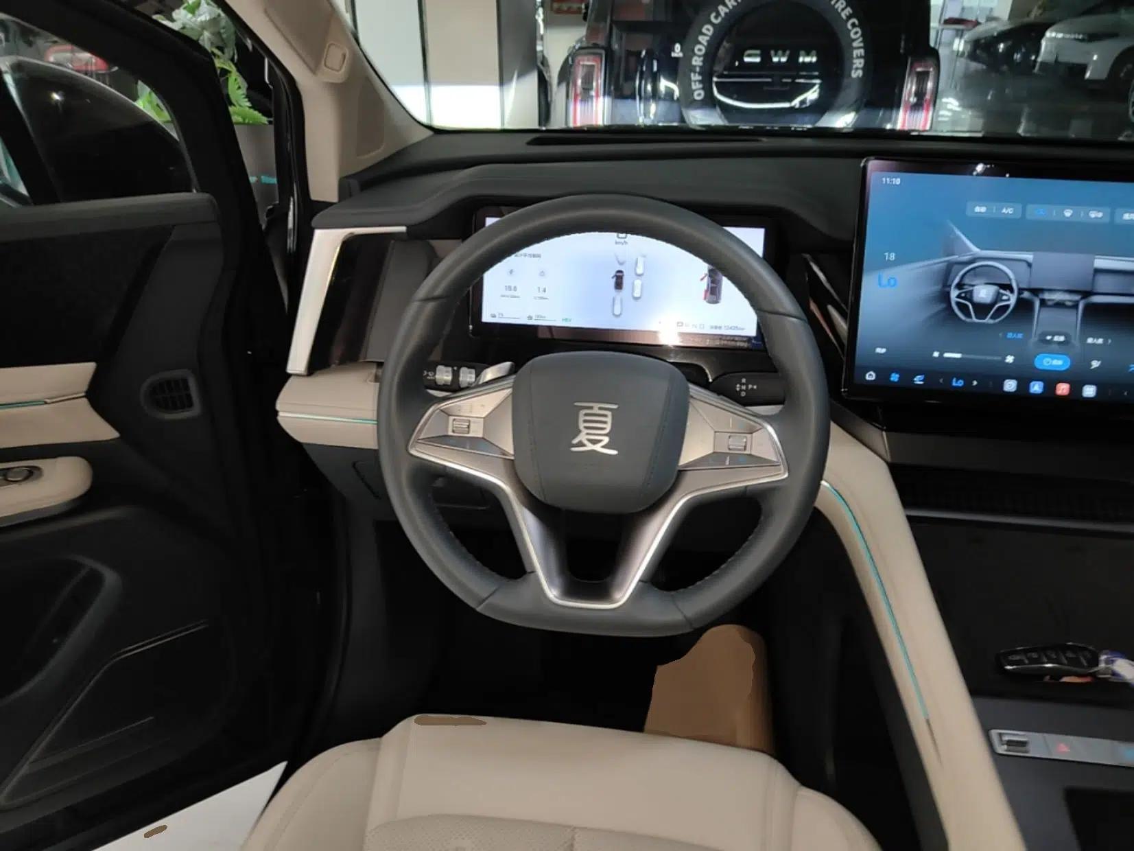 BYD Xia 2026 DM-i 1.5T 218KM Excellence Edition — миниатюра 18
