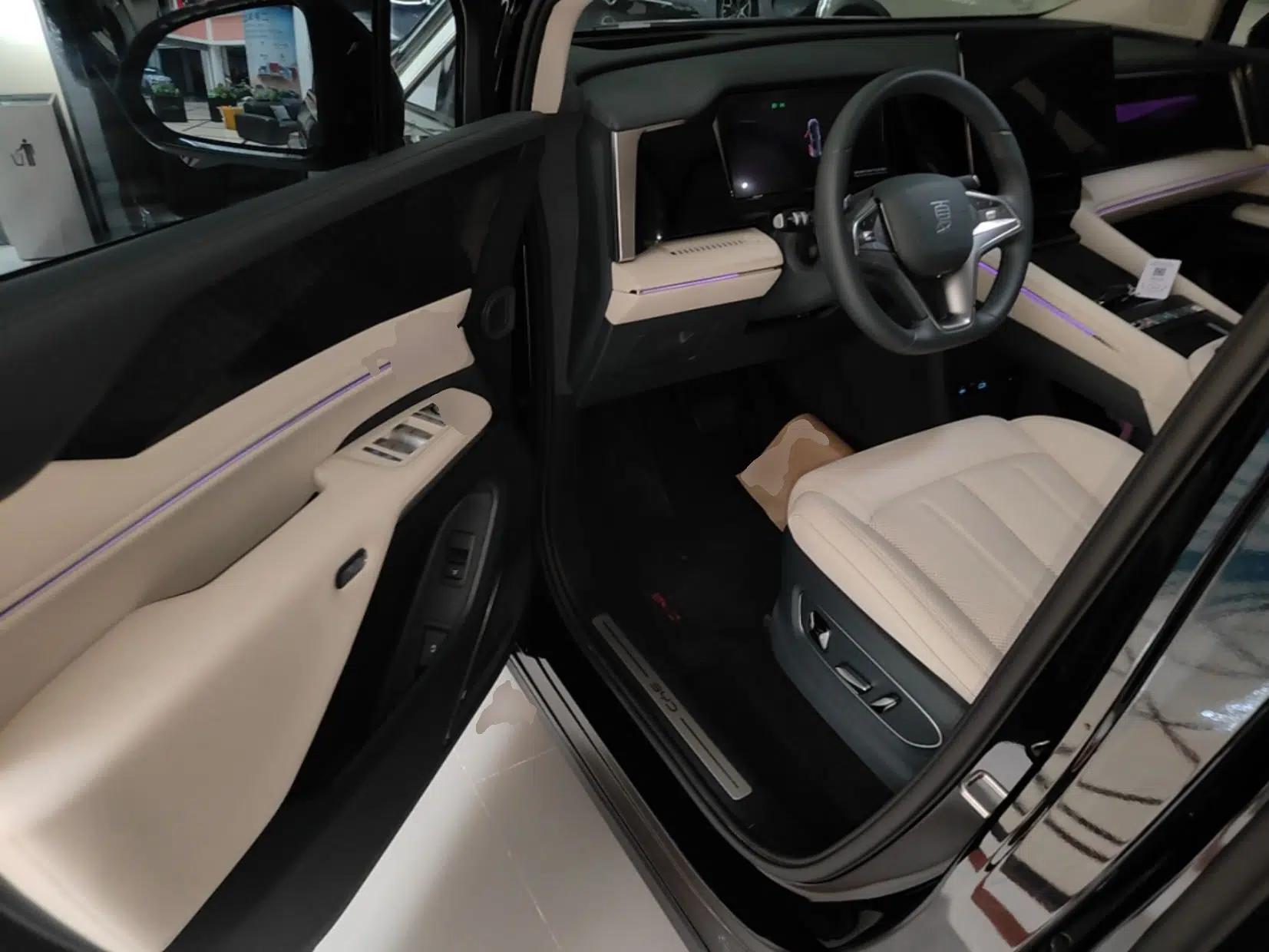 BYD Xia 2026 DM-i 1.5T 218KM Excellence Edition — миниатюра 23