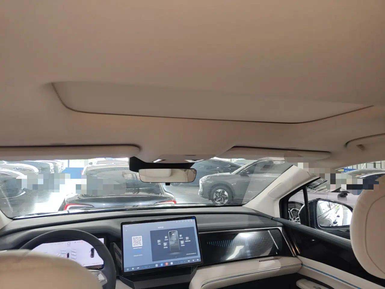 BYD Xia 2026 DM-i 1.5T 218KM Transcendence Edition — миниатюра 21