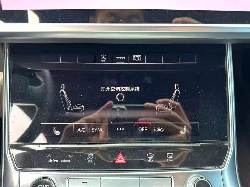Audi A6L 2025 45 TFSI Premium Dynamic Edition — миниатюра 10