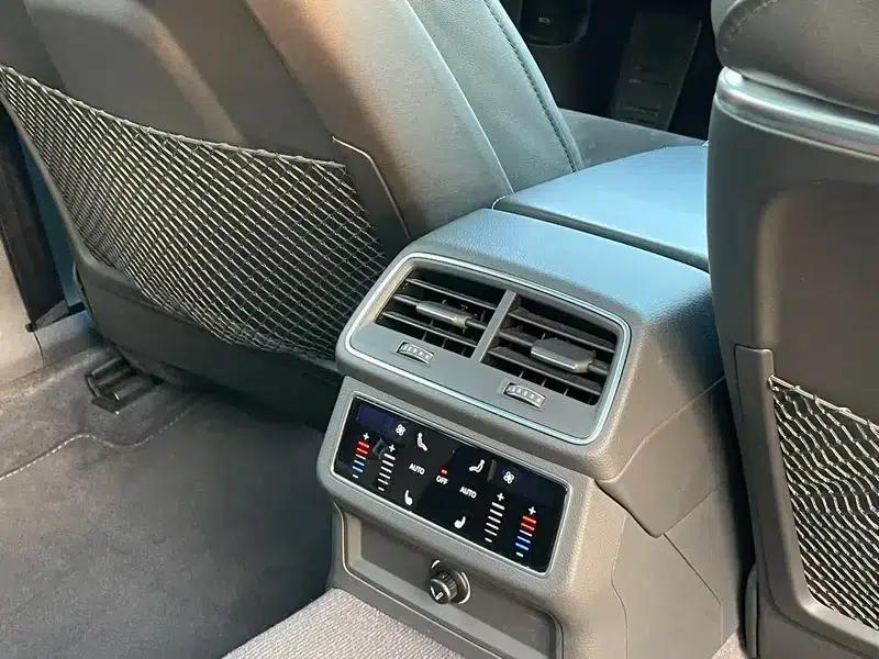 Audi A6L 2022 55 TFSI quattro Premium Dynamic Edition — миниатюра 27