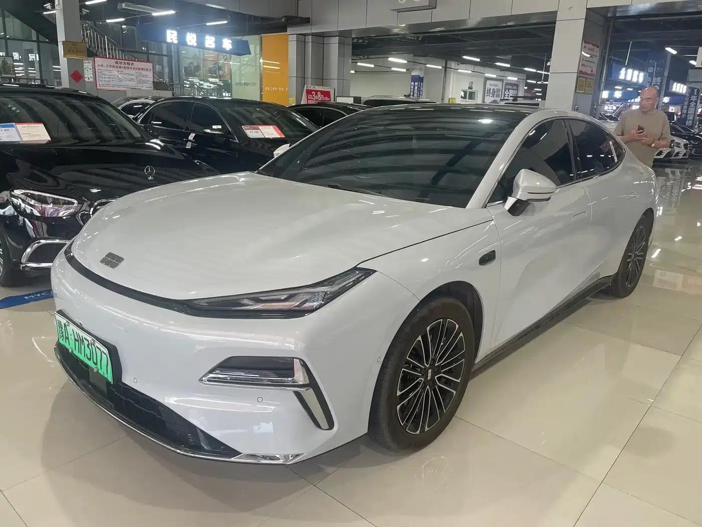 Galaxy Star 8 2025 Model 130km EM-i Premium Edition — миниатюра 1