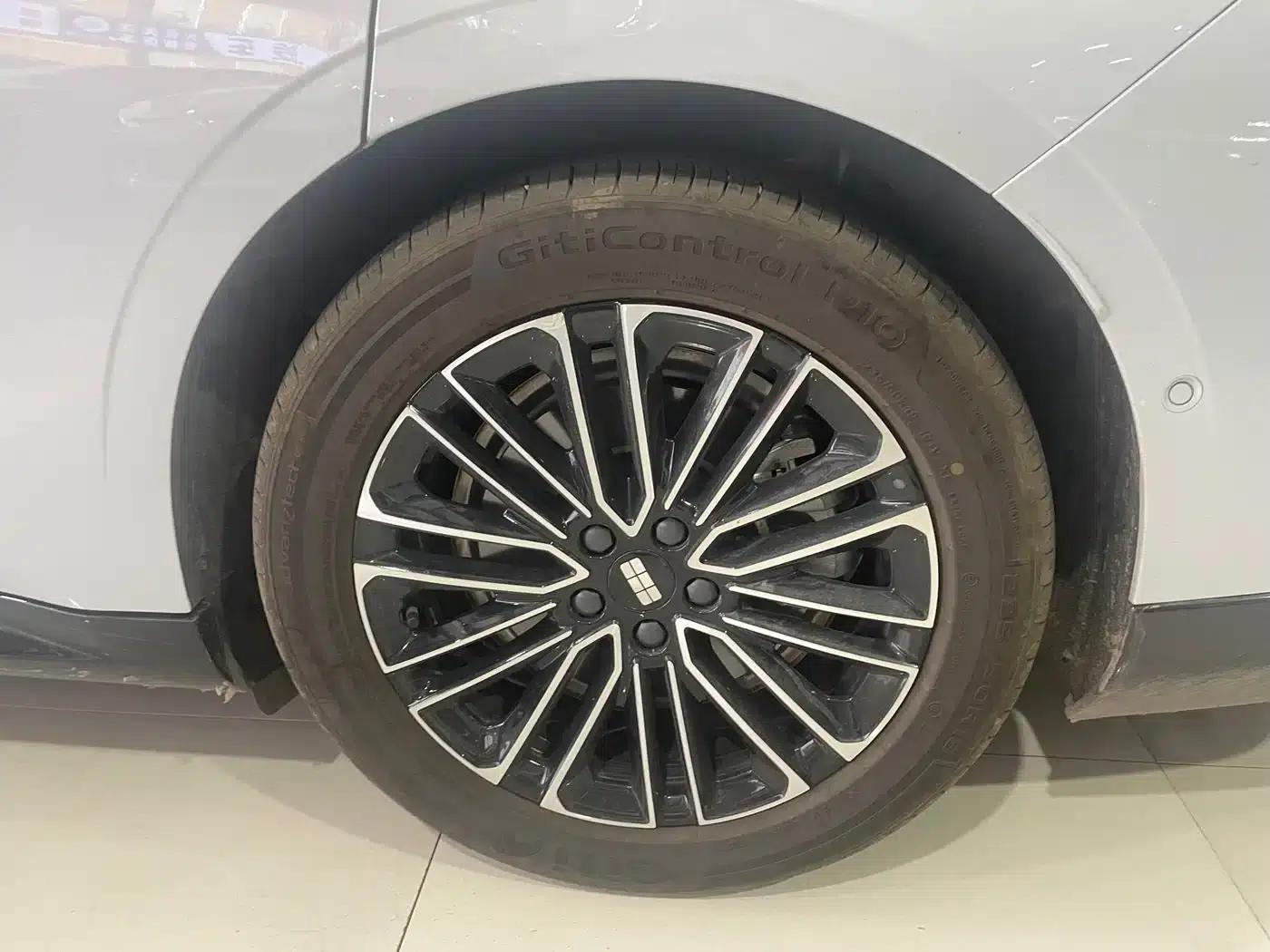 Galaxy Star 8 2025 Model 130km EM-i Premium Edition — миниатюра 13