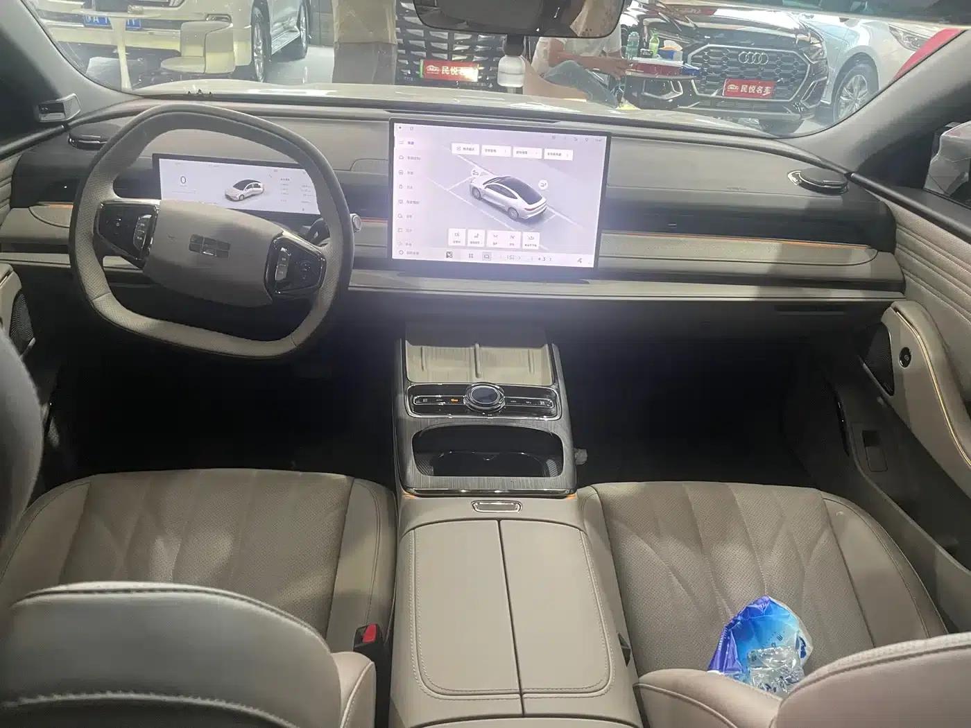 Galaxy Star 8 2025 Model 130km EM-i Premium Edition — миниатюра 10