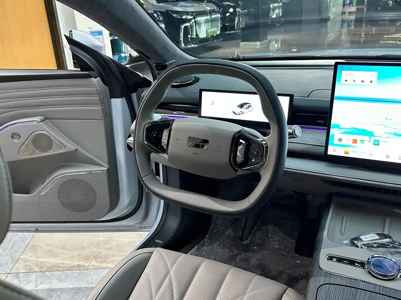 Galaxy Star 8 2025 Model 130km EM-P Explorer Edition — миниатюра 11