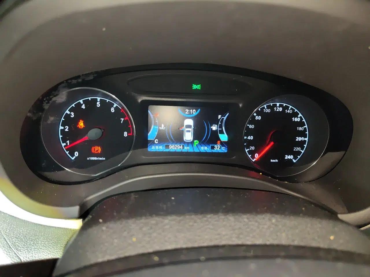 BYD Song 2016 2.0TID Automatic Luxury Edition — миниатюра 11