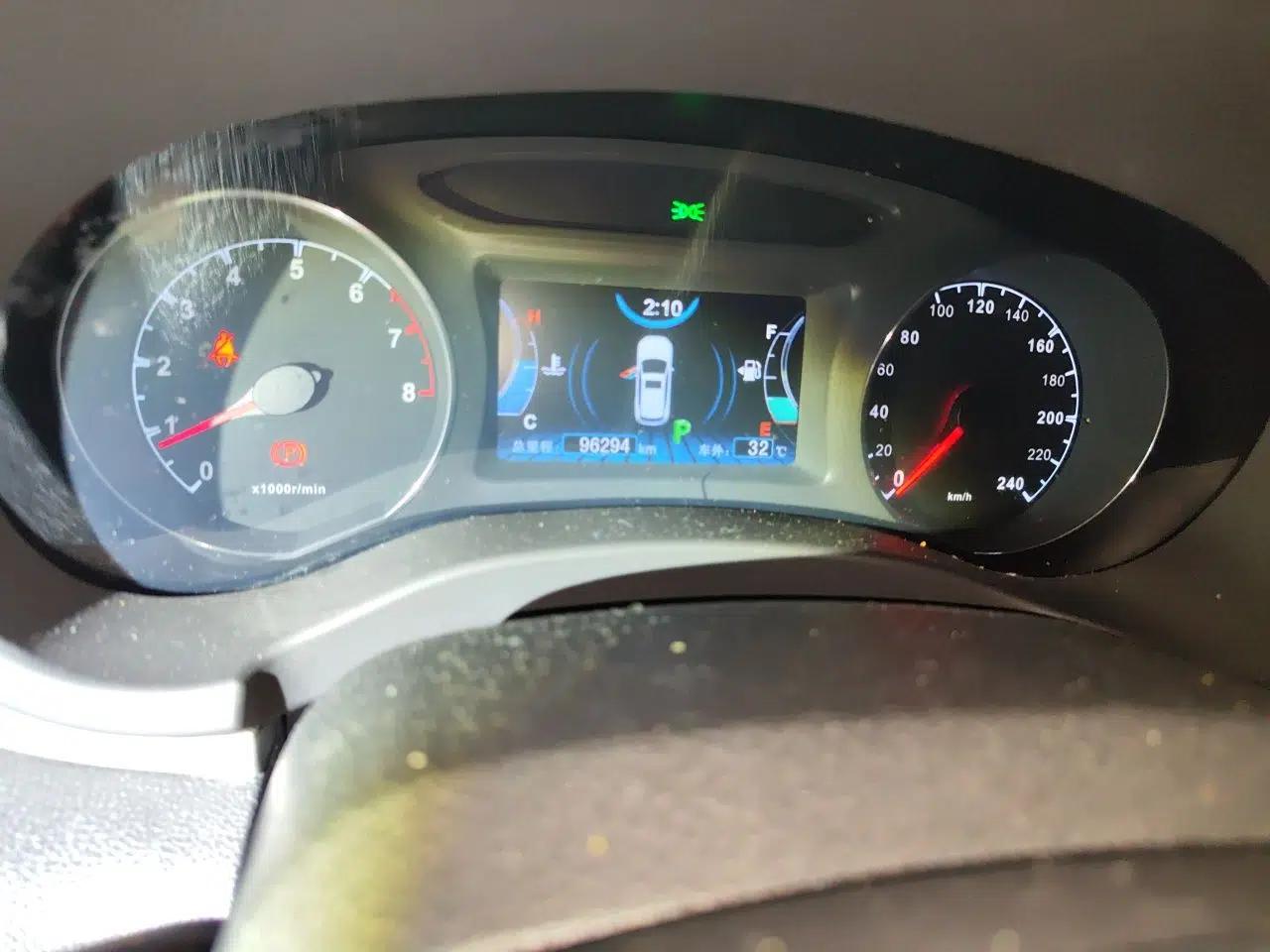 BYD Song 2016 2.0TID Automatic Luxury Edition — миниатюра 12