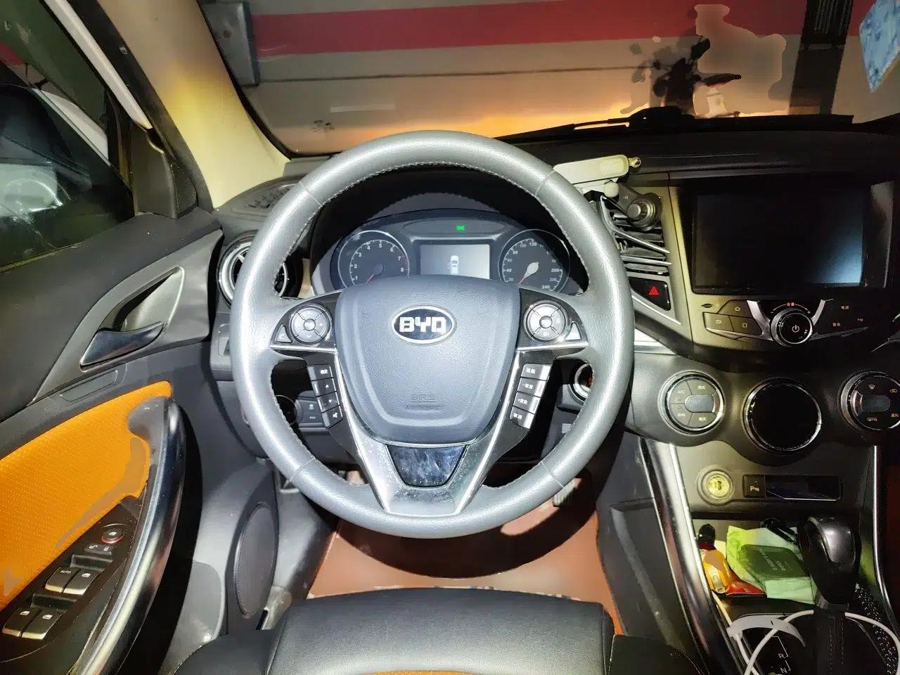 BYD Song 2016 2.0TID Automatic Luxury Edition — миниатюра 10