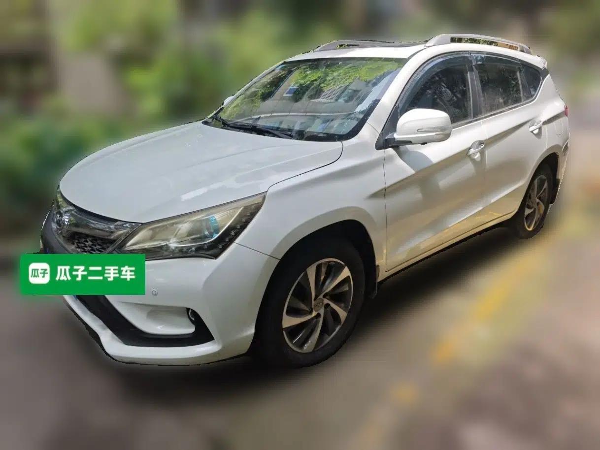 BYD Song 2016 1.5TI Manual Luxury Model — миниатюра 1