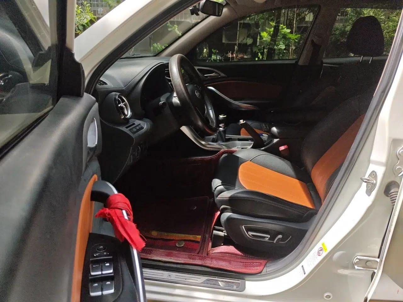 BYD Song 2016 1.5TI Manual Luxury Model — миниатюра 16