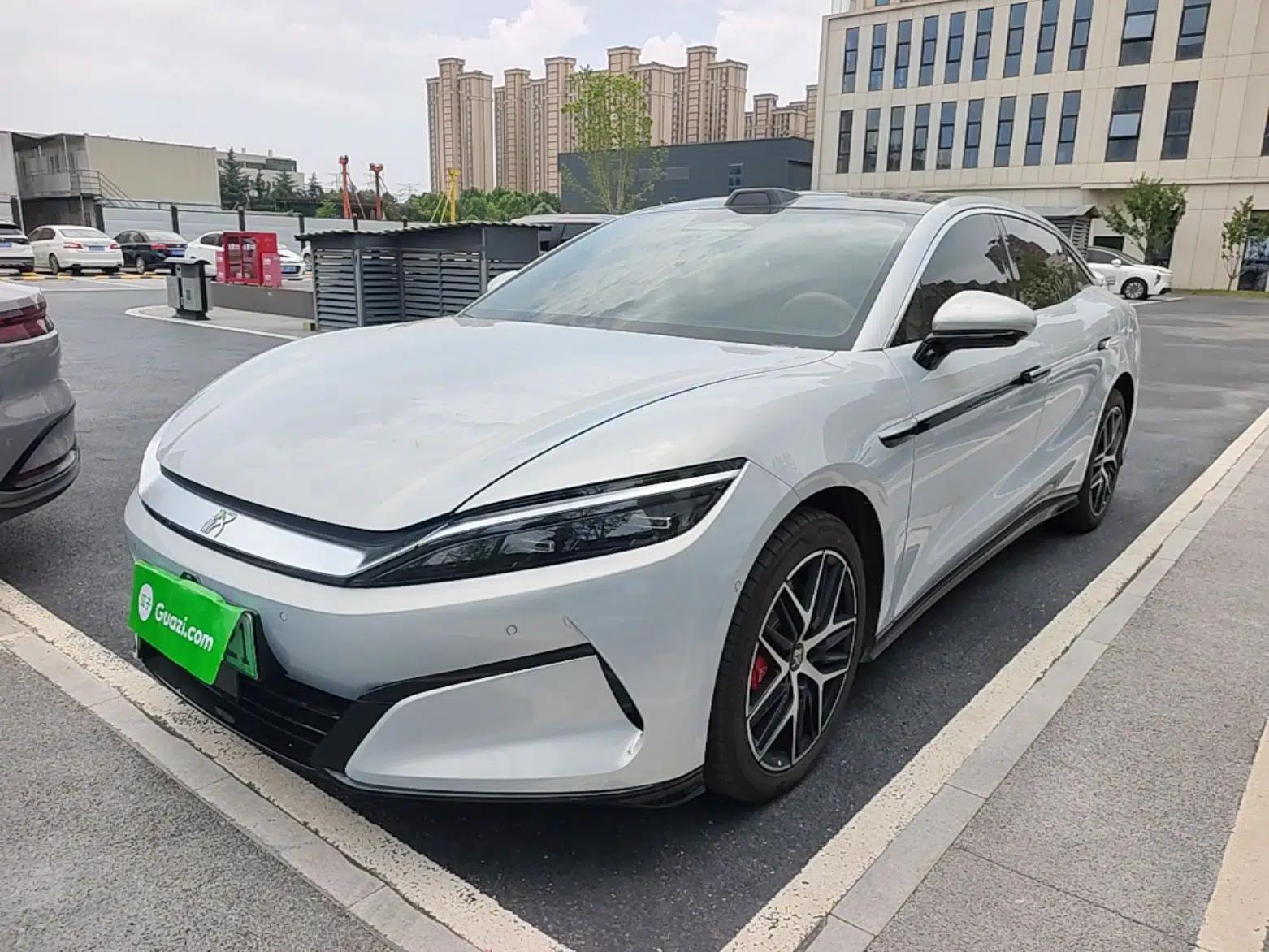 BYD Han L 2025 EV Four-Wheel Drive LiDAR Flagship Model — миниатюра 1