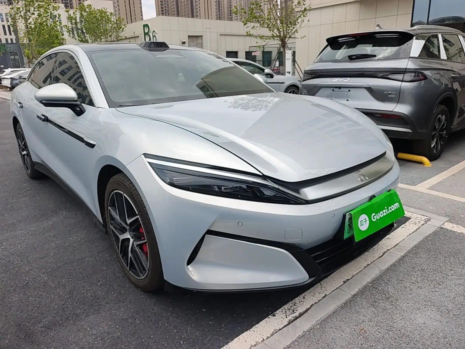 BYD Han L 2025 EV Four-Wheel Drive LiDAR Flagship Model — миниатюра 3