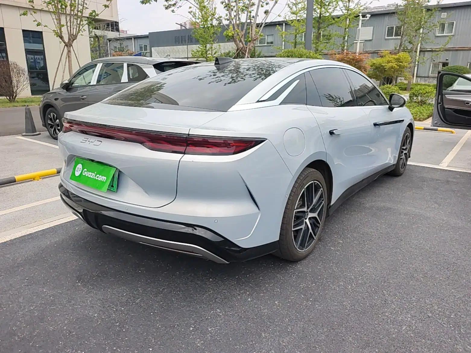 BYD Han L 2025 EV Four-Wheel Drive LiDAR Flagship Model — миниатюра 6