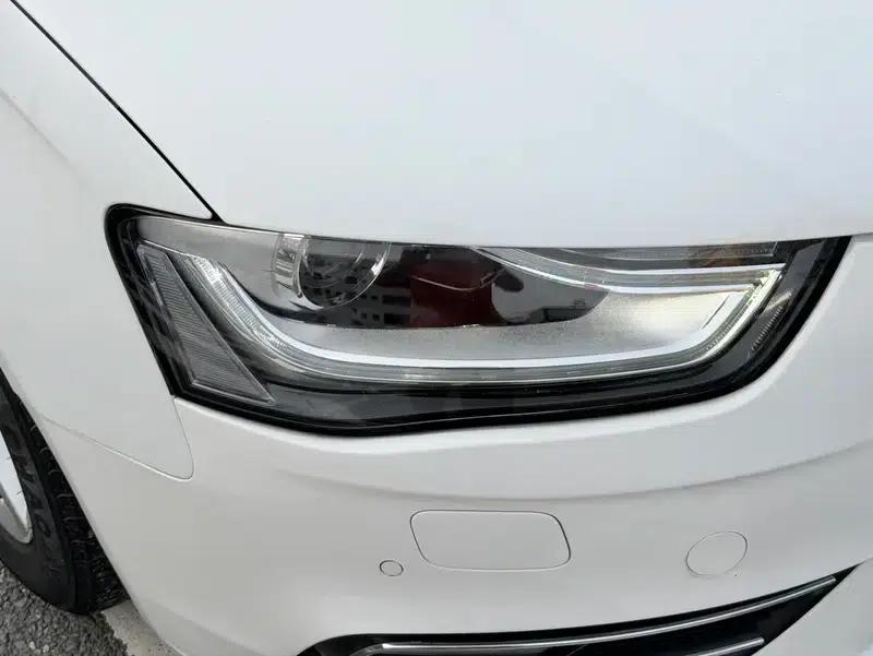 Audi A4L 2013 35 TFSI Automatic Standard Edition — миниатюра 11