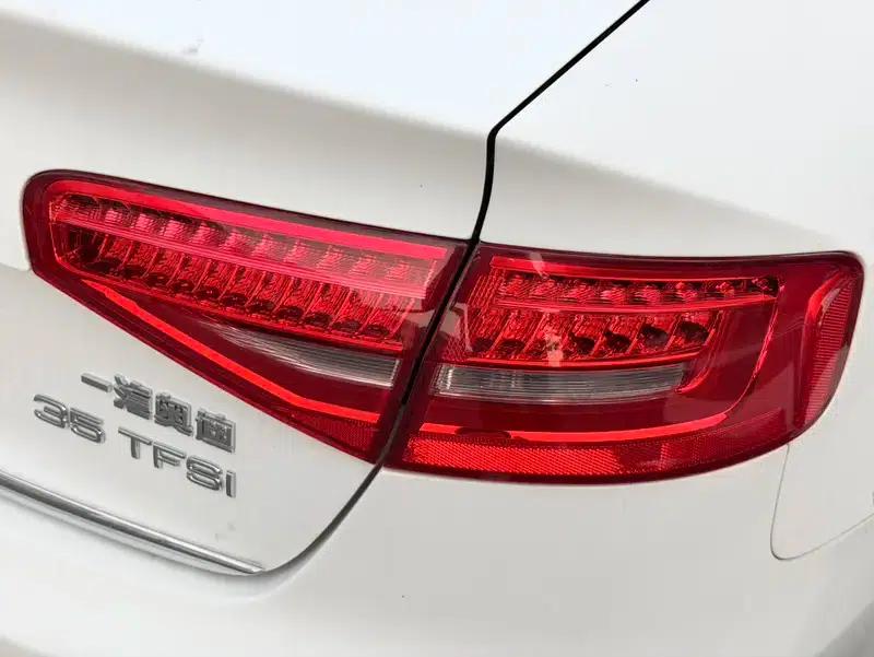 Audi A4L 2013 35 TFSI Automatic Standard Edition — миниатюра 13