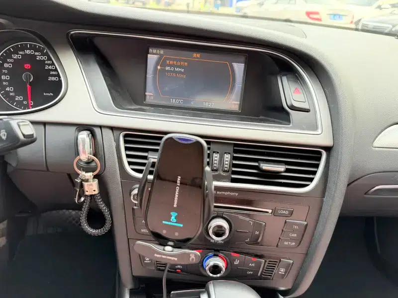 Audi A4L 2013 35 TFSI Automatic Standard Edition — миниатюра 16