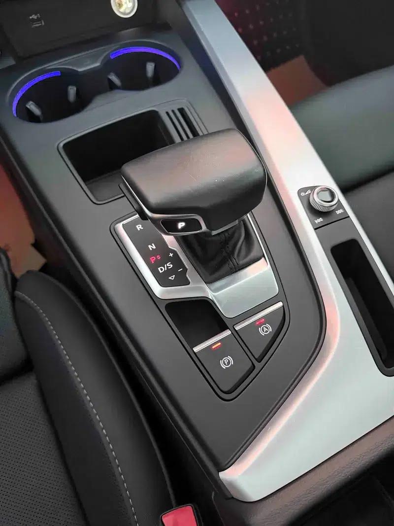 Audi A4L 2020 40 TFSI quattro Luxury Dynamic — миниатюра 20
