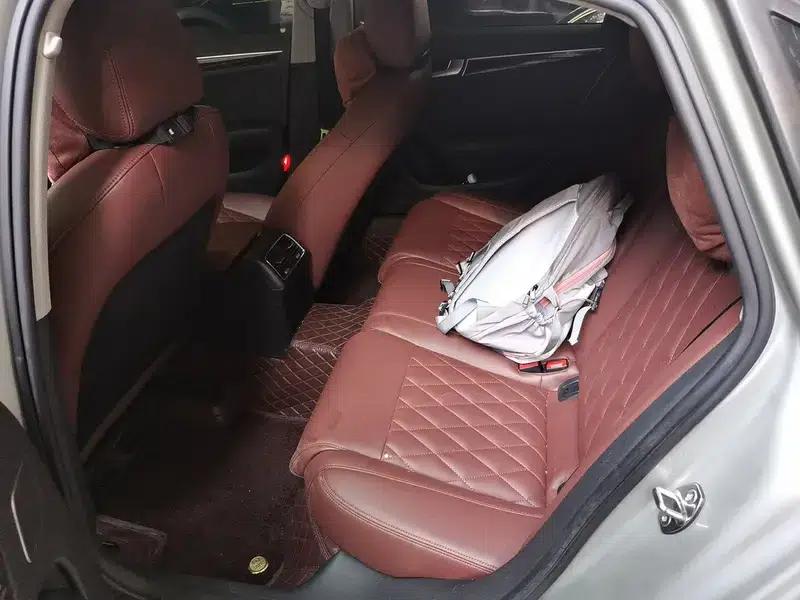 Audi A4L 2015 35 TFSI Automatic Comfort — миниатюра 9
