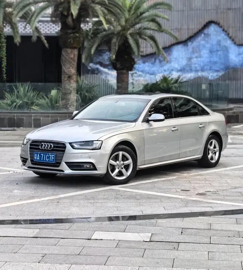 Audi A4L 2013 35 TFSI Automatic Standard Edition — миниатюра 1