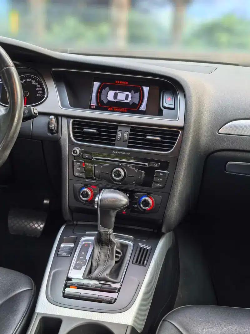 Audi A4L 2013 35 TFSI Automatic Standard Edition — миниатюра 14