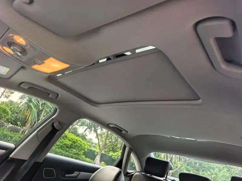 Audi A4L 2013 35 TFSI Automatic Standard Edition — миниатюра 19