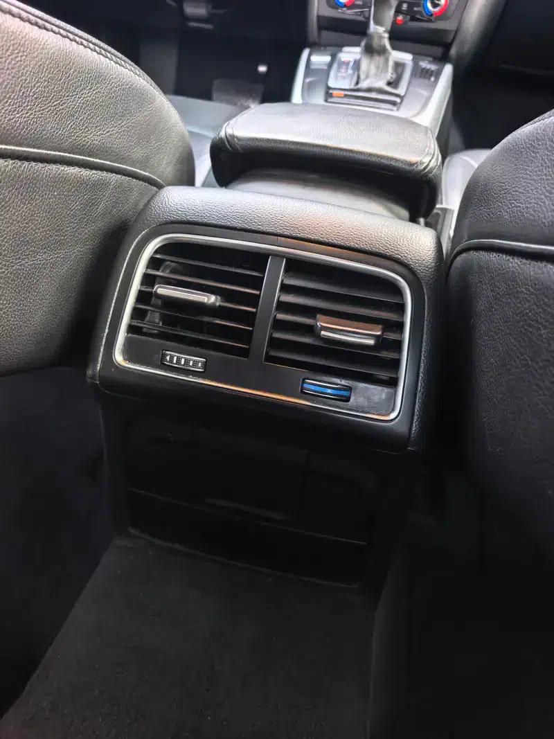 Audi A4L 2013 35 TFSI Automatic Standard Edition — миниатюра 9