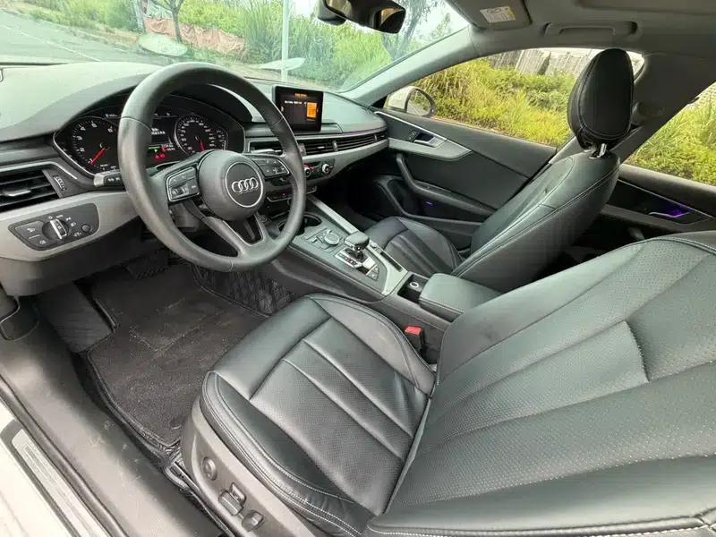 Audi A4L 2018 30th Anniversary Edition 40 TFSI Progressive — миниатюра 9