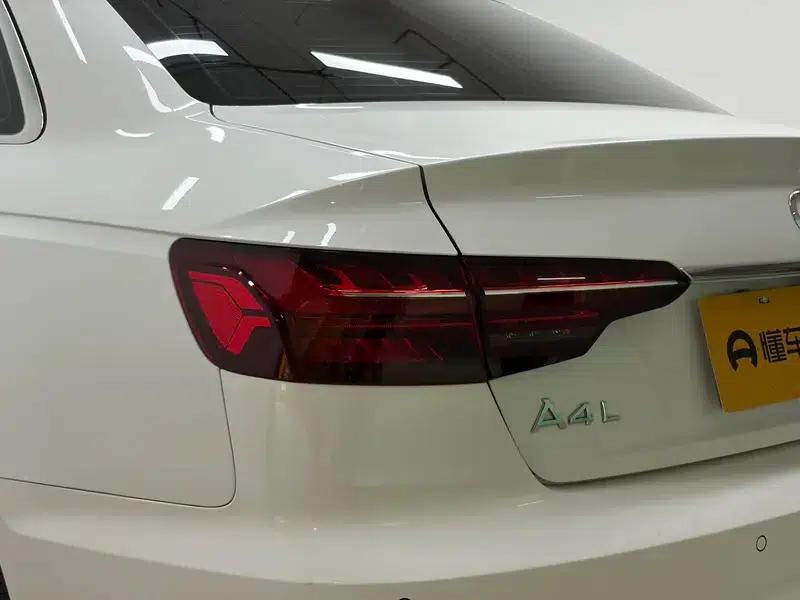 Audi A4L 2022 40 TFSI Fashion Dynamic Edition — миниатюра 13