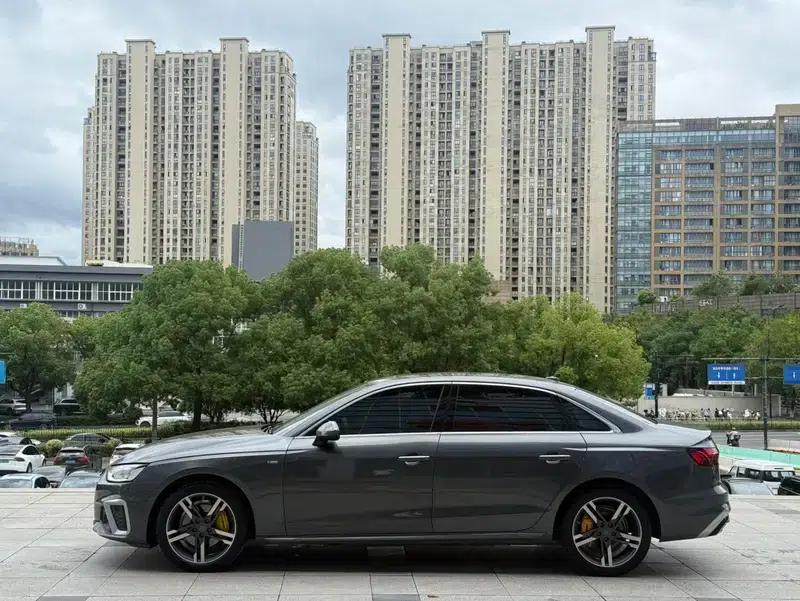 Audi A4L 2020 40 TFSI Fashion Dynamic Edition — миниатюра 3