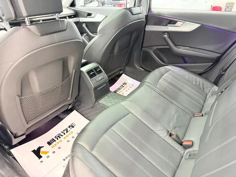 Audi A4L 2020 40 TFSI quattro Luxury Dynamic — миниатюра 17