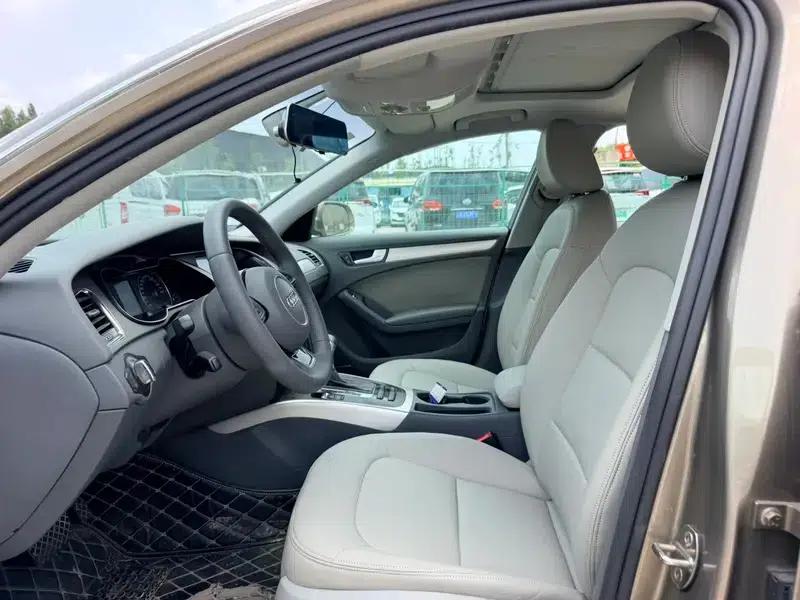 Audi A4L 2013 35 TFSI Automatic Standard Edition — миниатюра 8