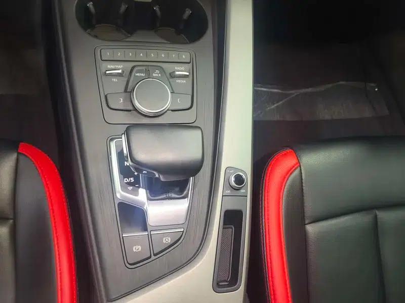 Audi A4L 2018 30th Anniversary Edition 40 TFSI Progressive — миниатюра 11