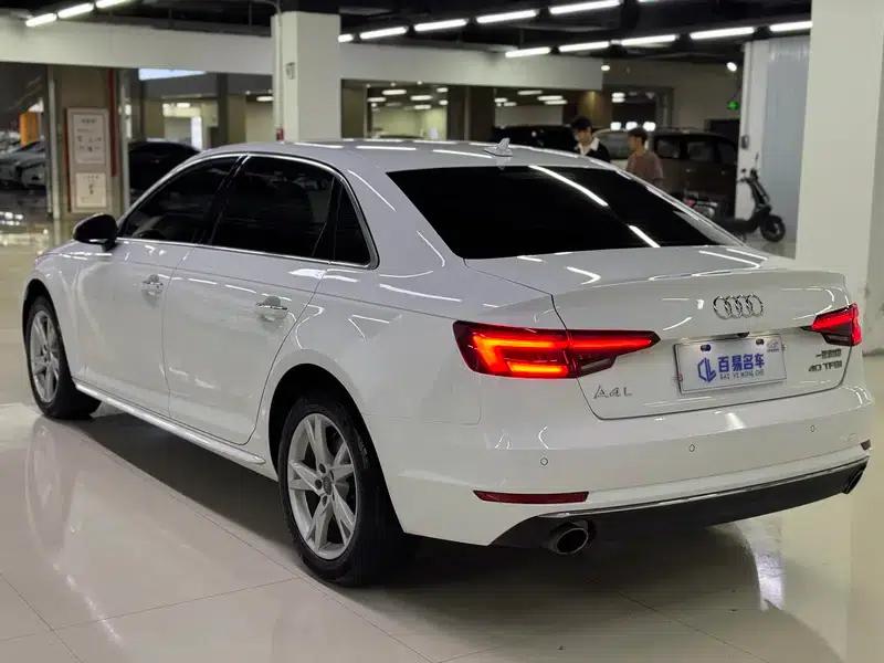 Audi A4L 2018 30th Anniversary Edition 40 TFSI Progressive — миниатюра 4