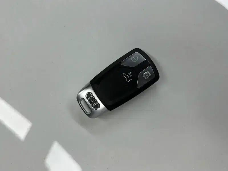 Audi A4L 2022 40 TFSI Luxury Dynamic — миниатюра 11