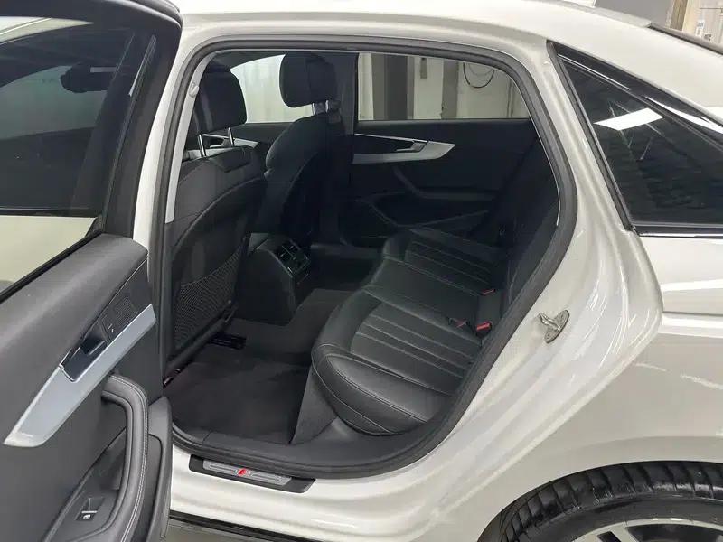 Audi A4L 2022 40 TFSI Luxury Dynamic — миниатюра 18