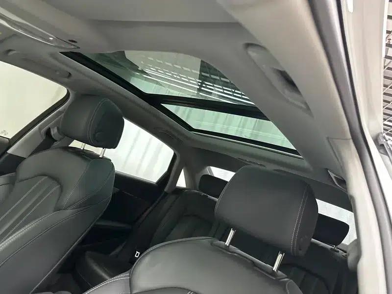 Audi A4L 2022 40 TFSI Luxury Dynamic — миниатюра 19