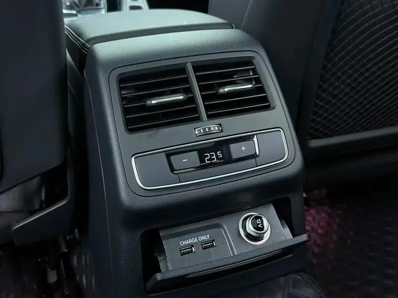 Audi A4L 2024 40 TFSI Luxury Dynamic — миниатюра 10
