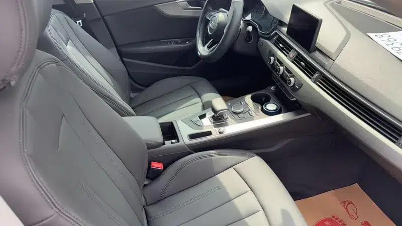 Audi A4L 2018 30th Anniversary Edition 40 TFSI Progressive — миниатюра 5