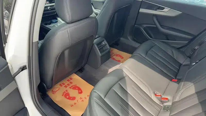 Audi A4L 2018 30th Anniversary Edition 40 TFSI Progressive — миниатюра 9